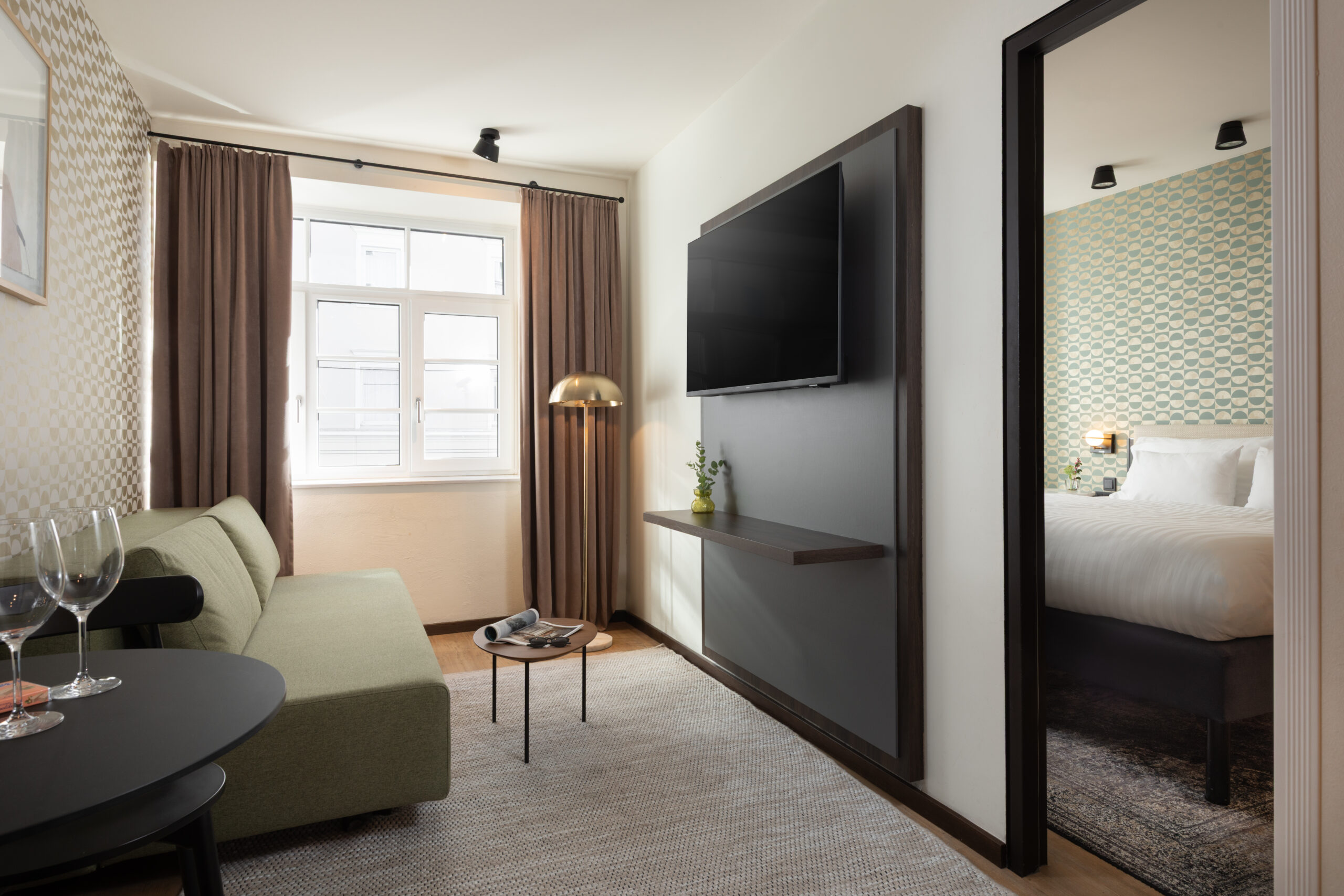 Sitting area - Compact One Bedroom Apartment