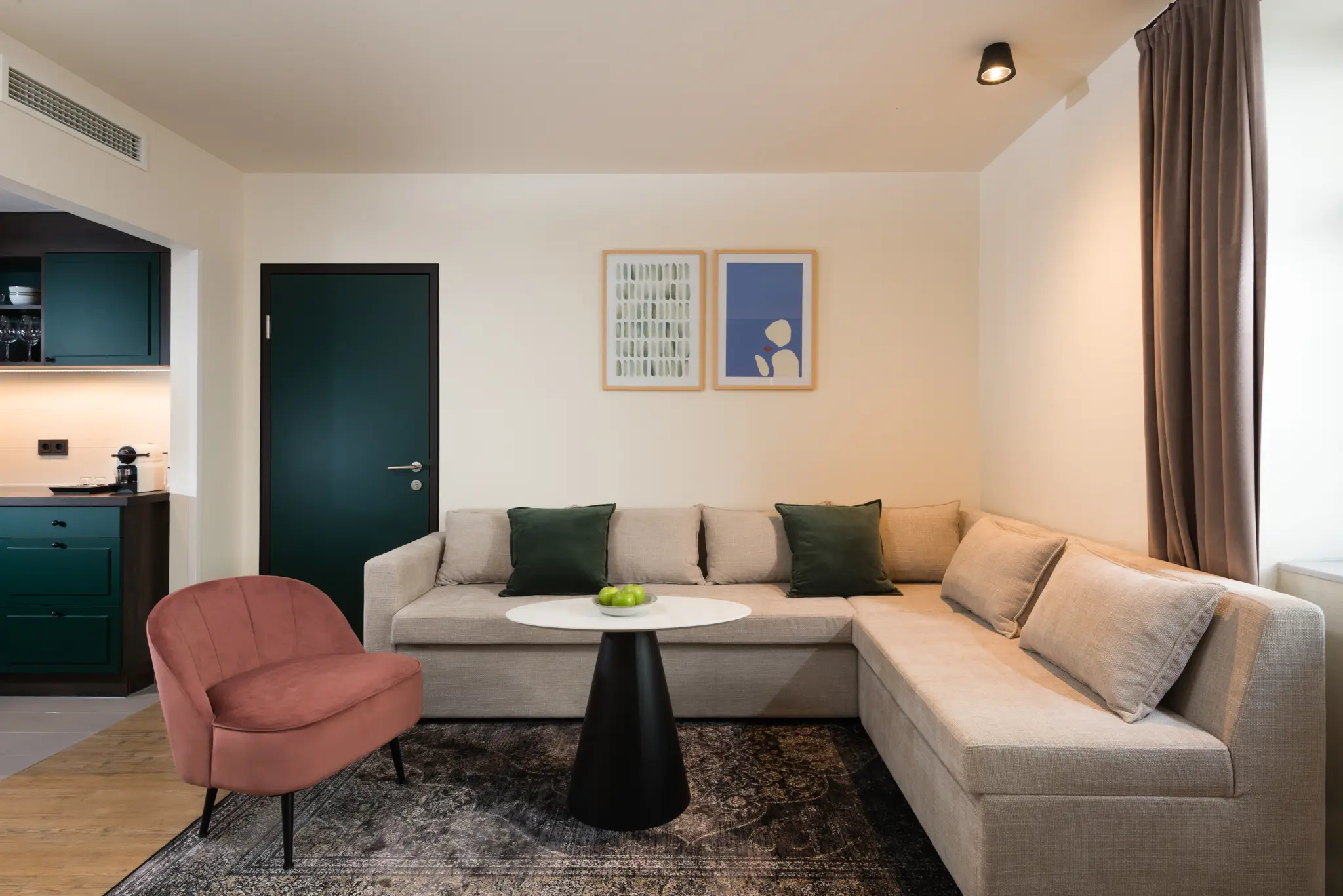 Warm and welcoming seating space in the room at master Mirabell.